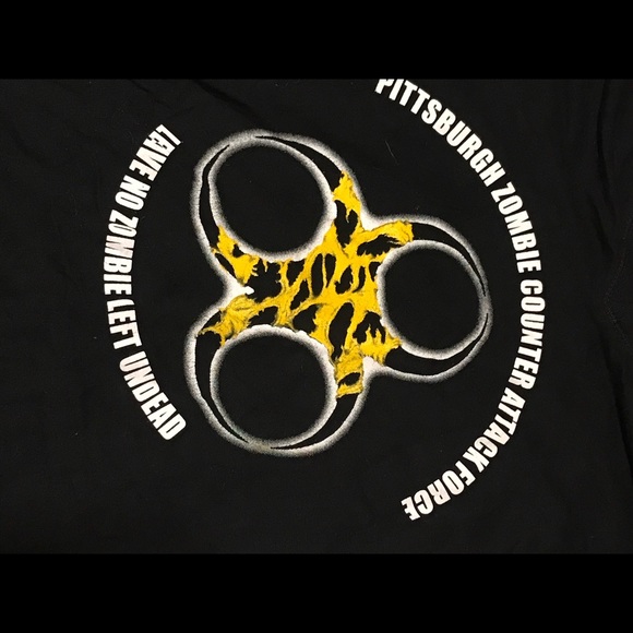 Zombie shirt! - Picture 2 of 2